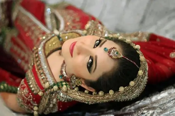 Sumayya Sreenath Makeup Studio 1