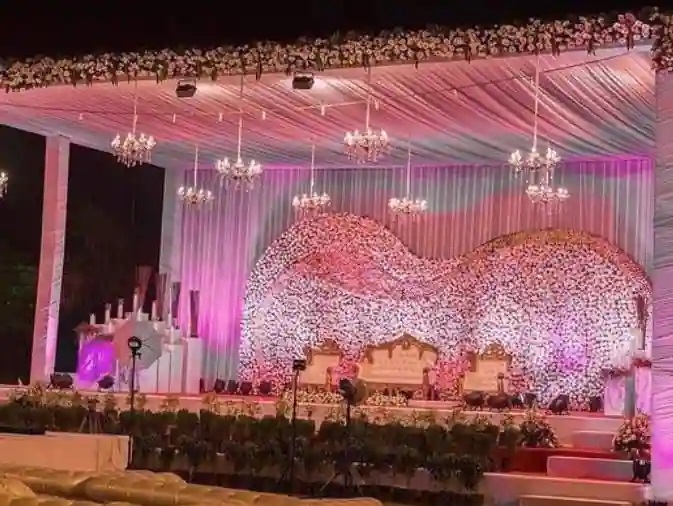 Paremman Decorations 1