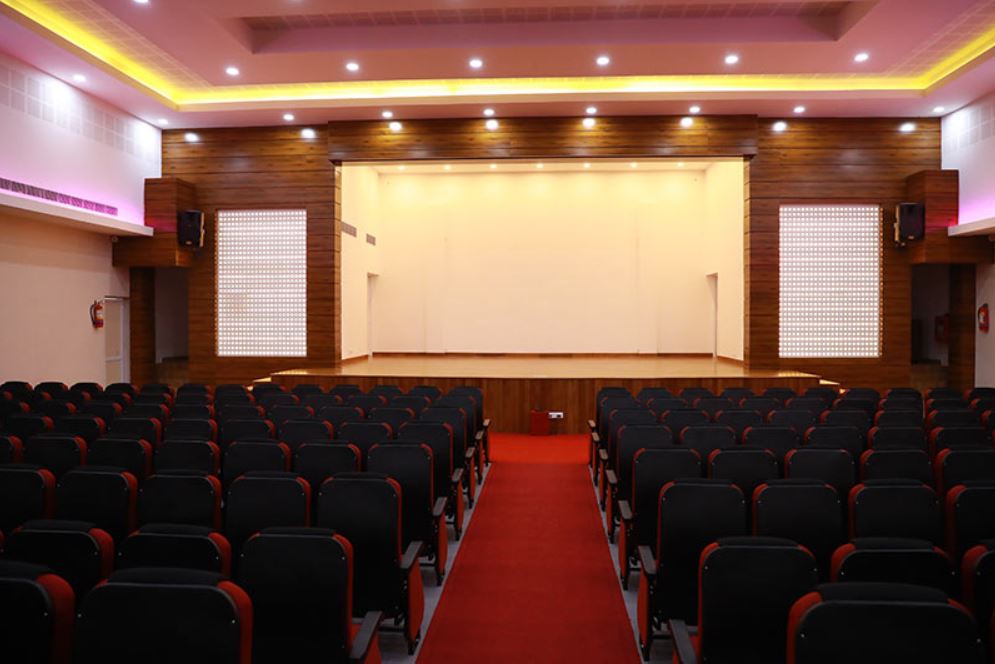 Majestic Auditorium 1
