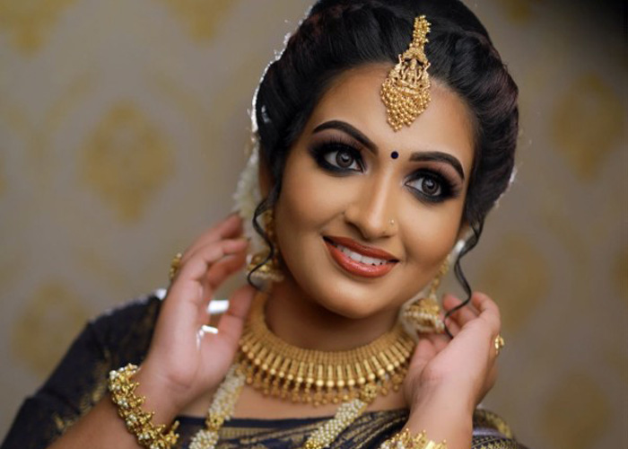 Vijils Bridal Makeover Studio