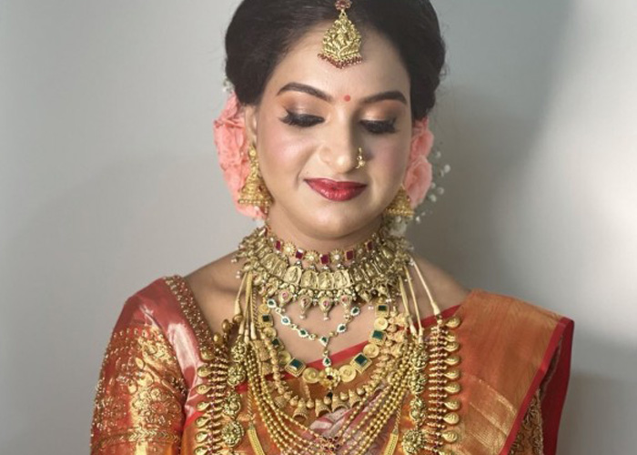 Bridal Makeup Studio Shafeenaz