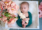 tons newborn baby shoot Studio 2