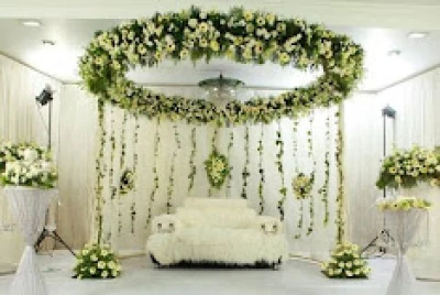 Evergreen Decorations