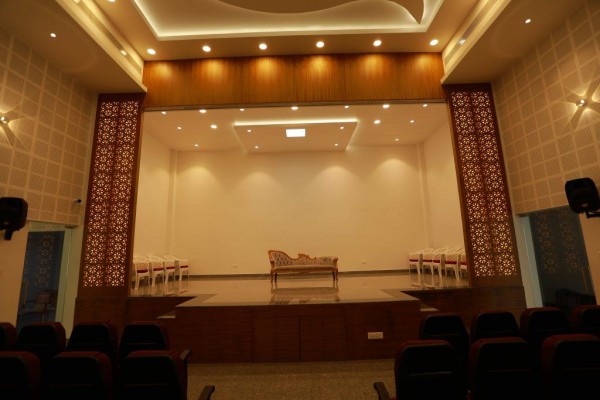 ALBA ARCADE AUDITORIUM 2