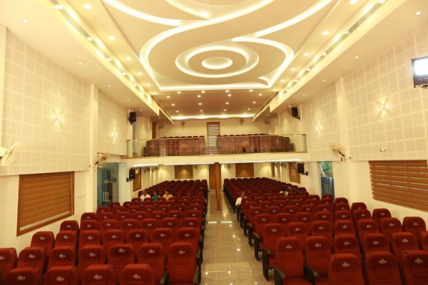 ALBA ARCADE AUDITORIUM 6